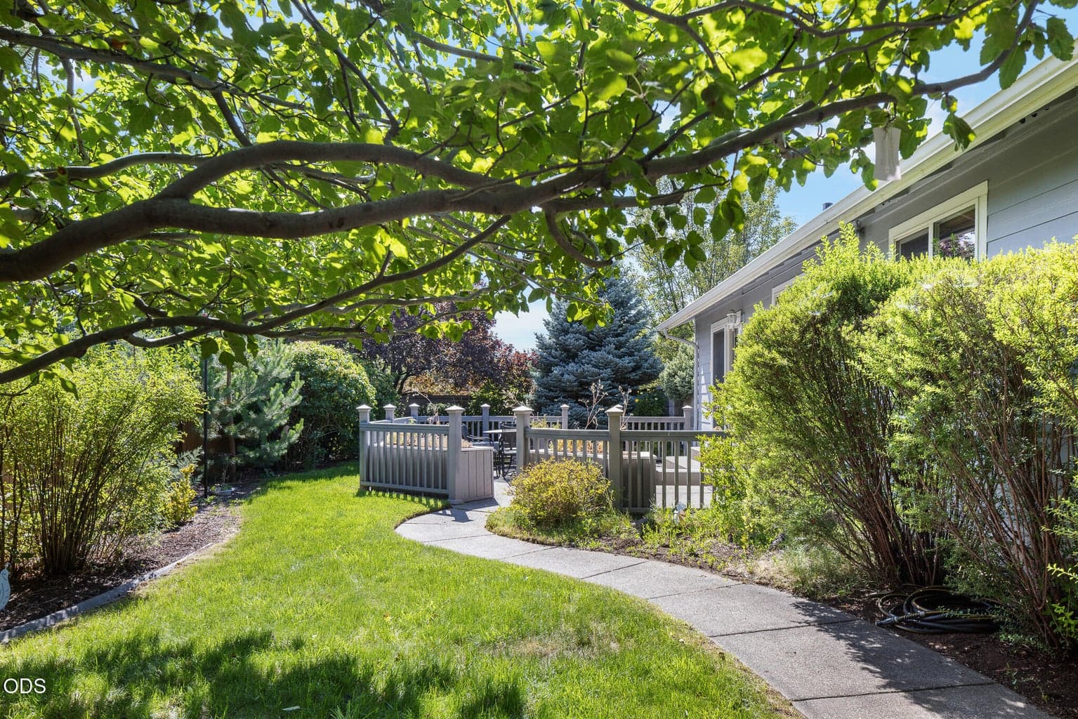 Photo of 2142 NW Nickernut Avenue 36 of 53