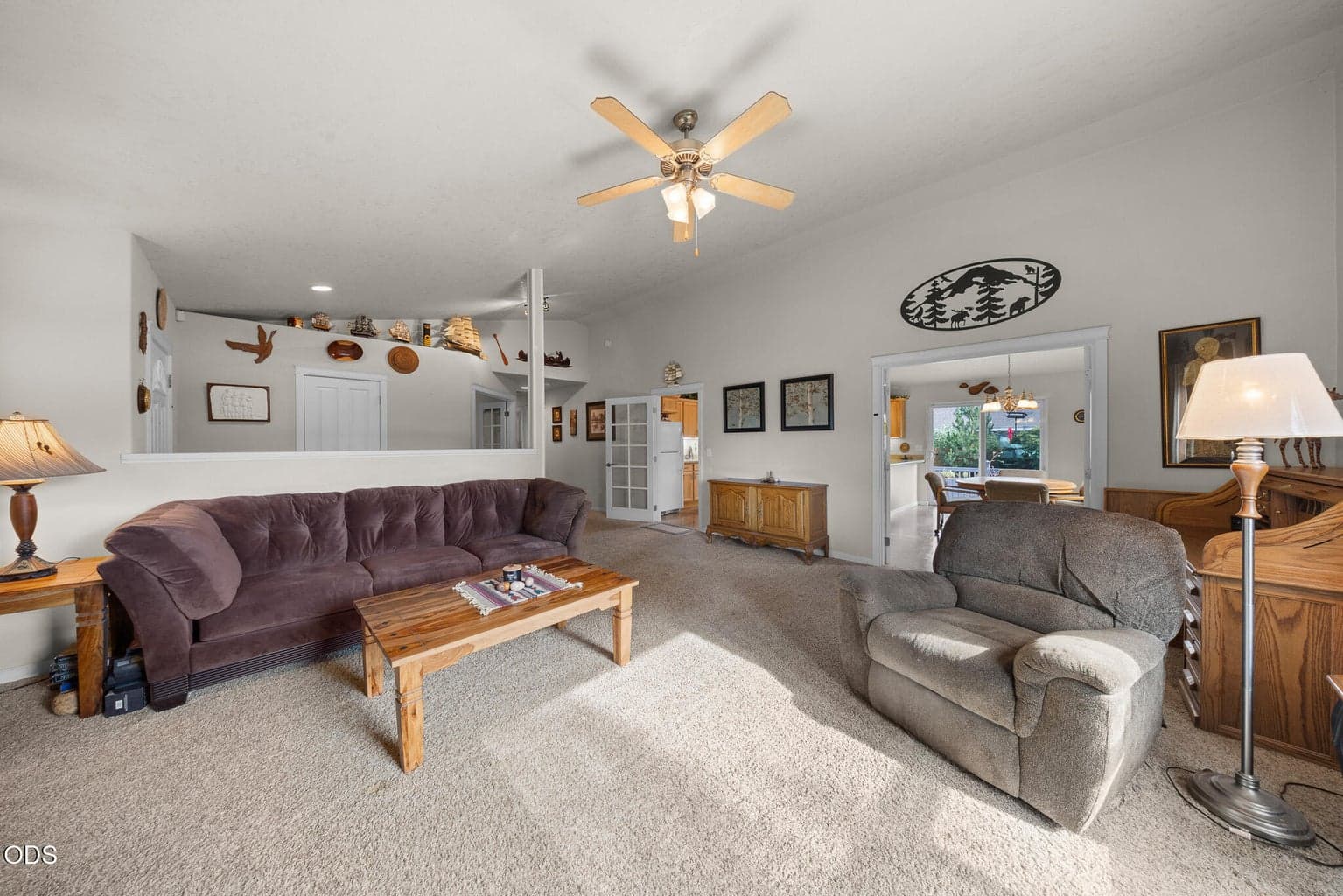 Photo of 2142 NW Nickernut Avenue 8 of 53