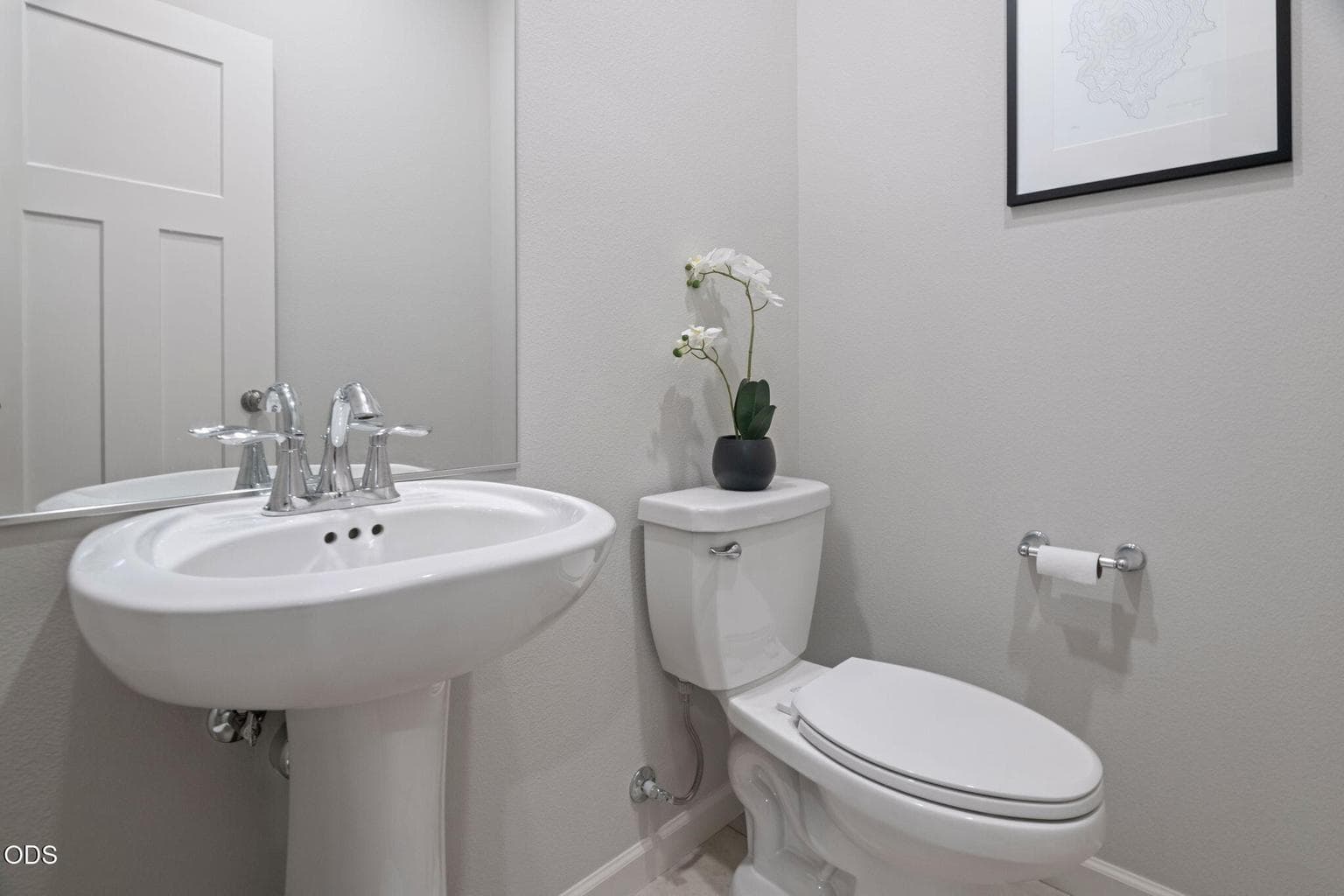 Photo of 4038 SW Quartz Avenue 8 of 30