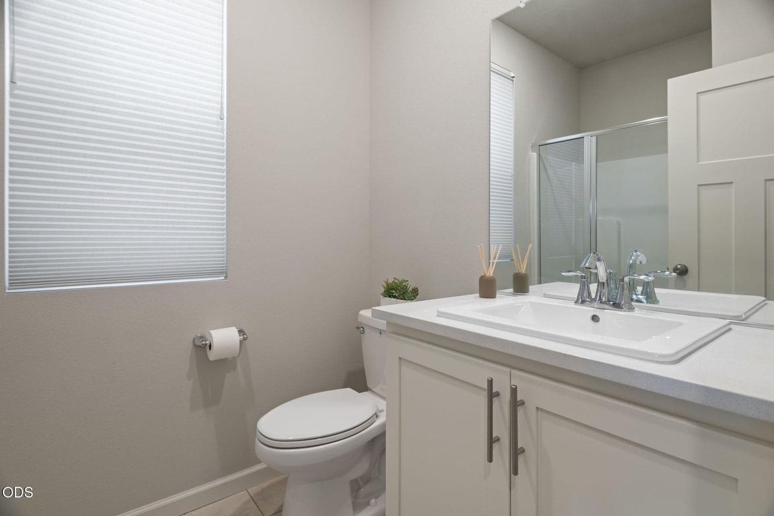Photo of 4038 SW Quartz Avenue 13 of 30