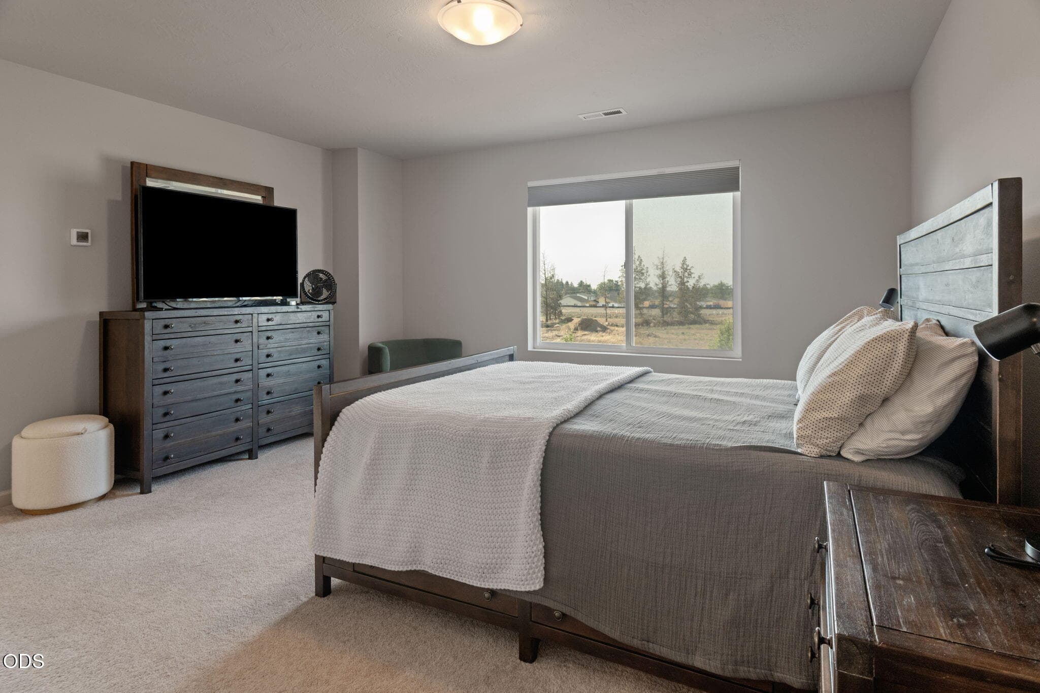 Photo of 4038 SW Quartz Avenue 18 of 30