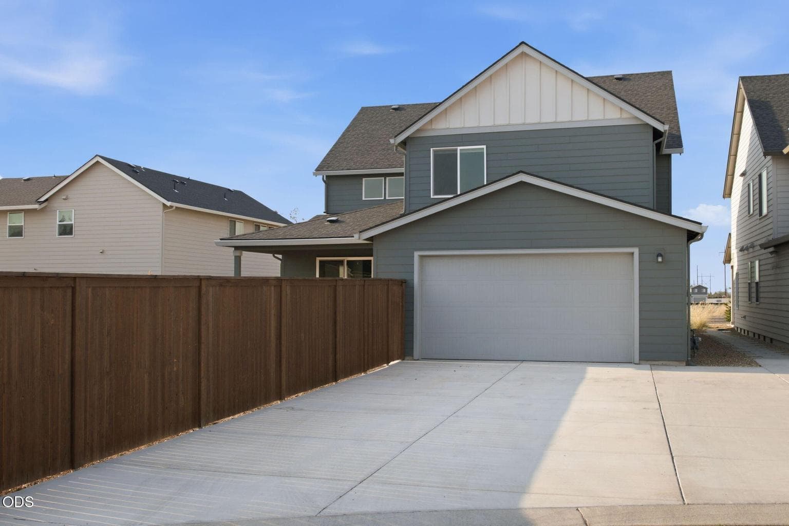 Photo of 4038 SW Quartz Avenue 27 of 30