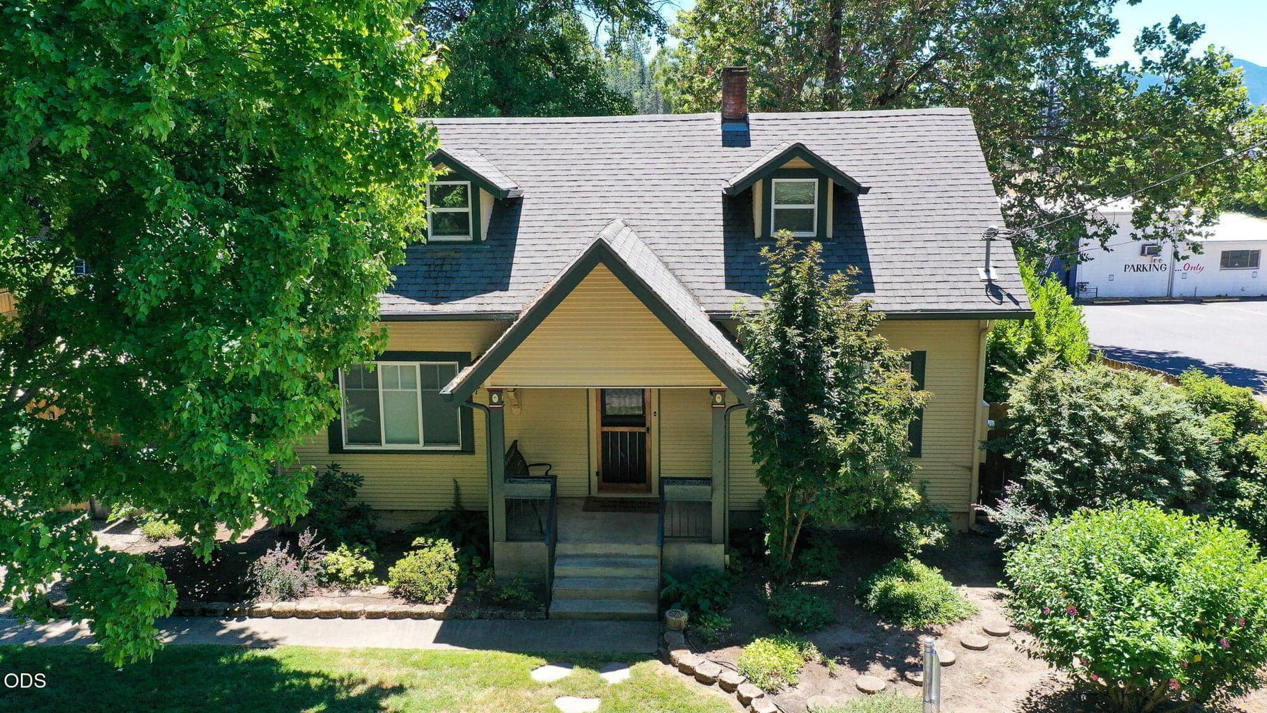 Photo of 289 Park Street 1 of 48