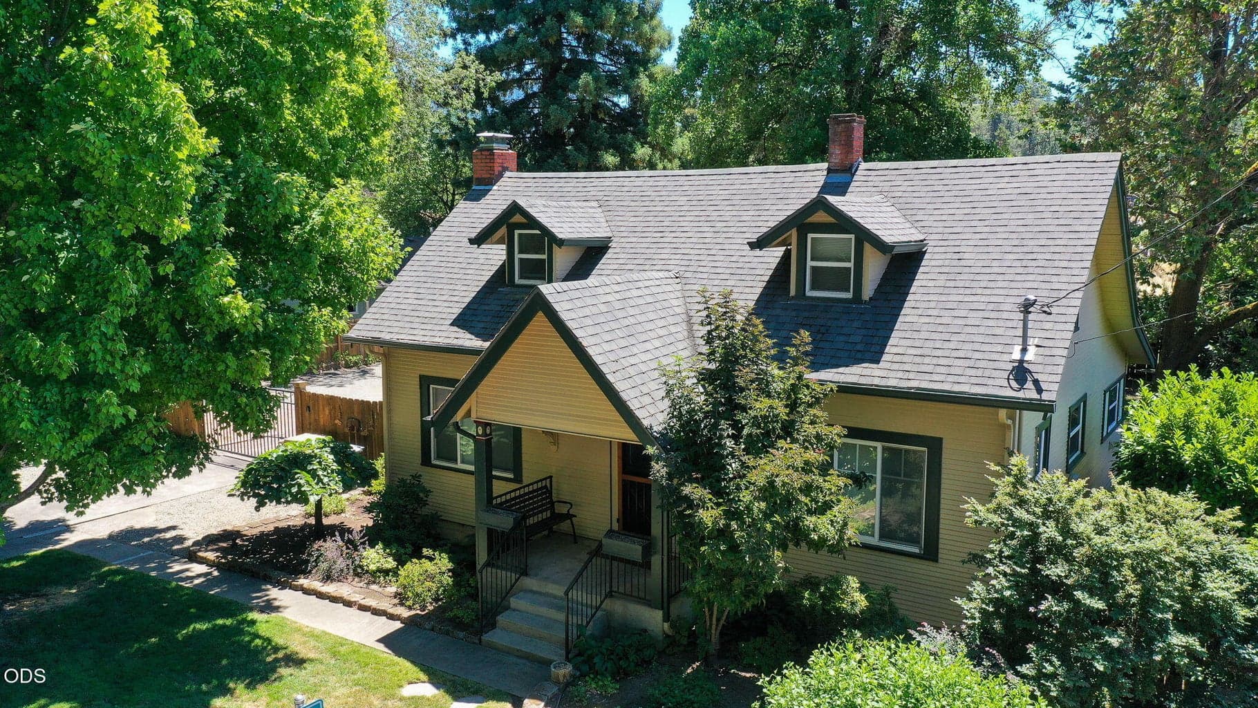 Photo of 289 Park Street 2 of 48
