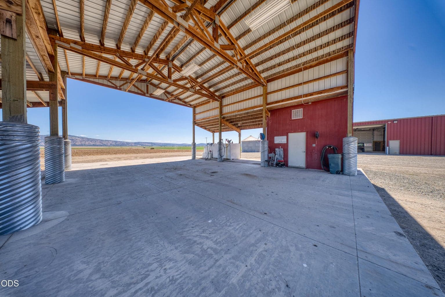 Photo of 10902 Swan Lake Road 3 of 36