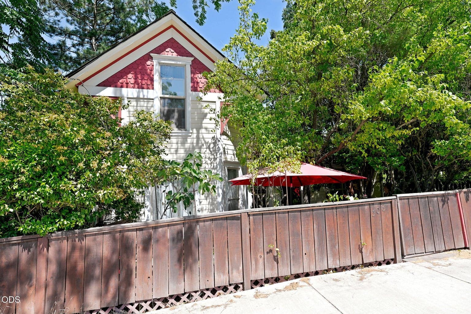 Photo of 508 Main Street 1 of 37