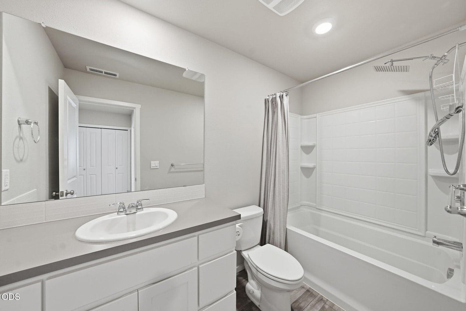 Photo of 20637 SE Nina Avenue 22 of 30