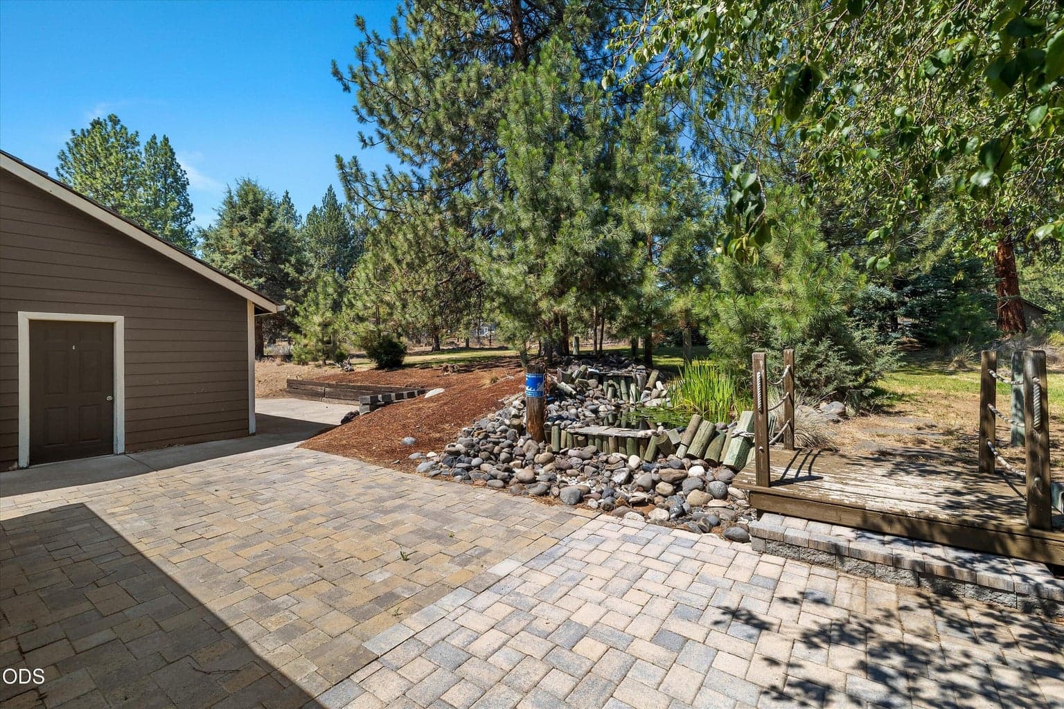 Photo of 60325 Woodside Road 34 of 40