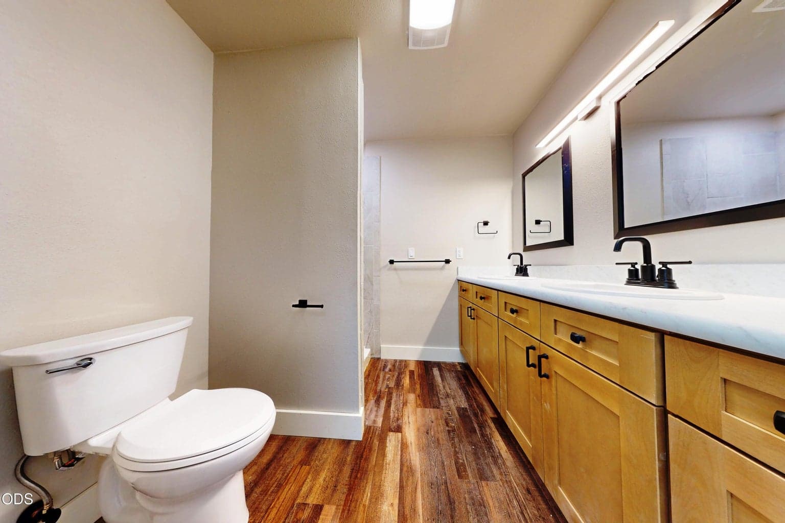 Photo of 11200 NW Nye Avenue 23 of 29