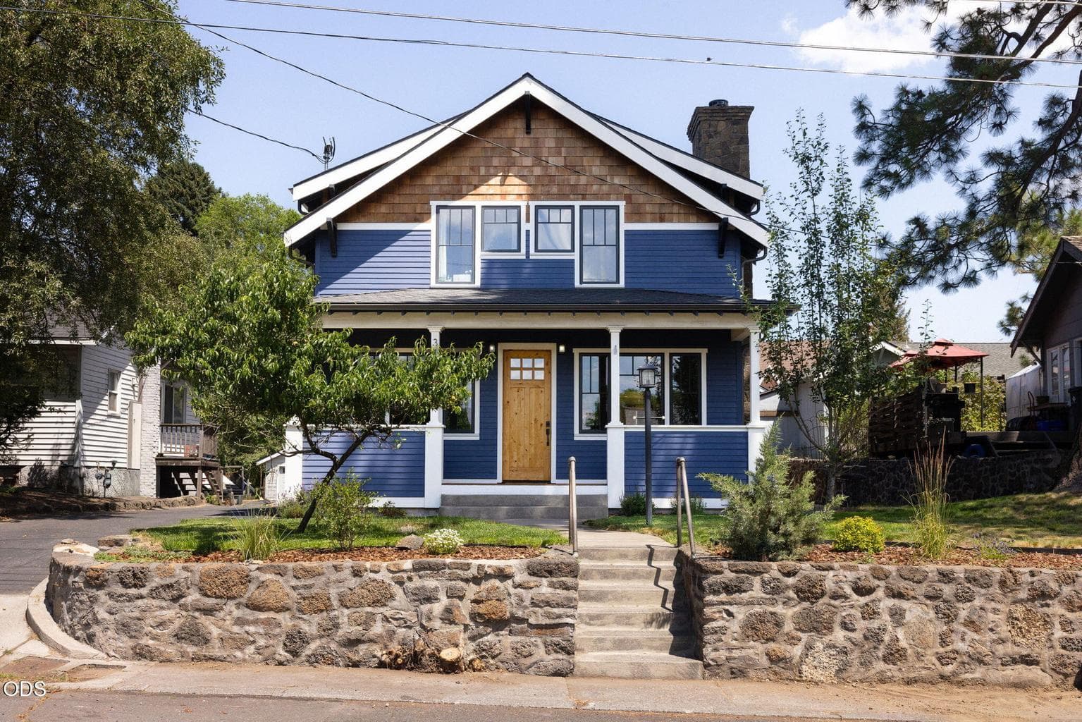 Photo of 314 Georgia Avenue 3 of 57