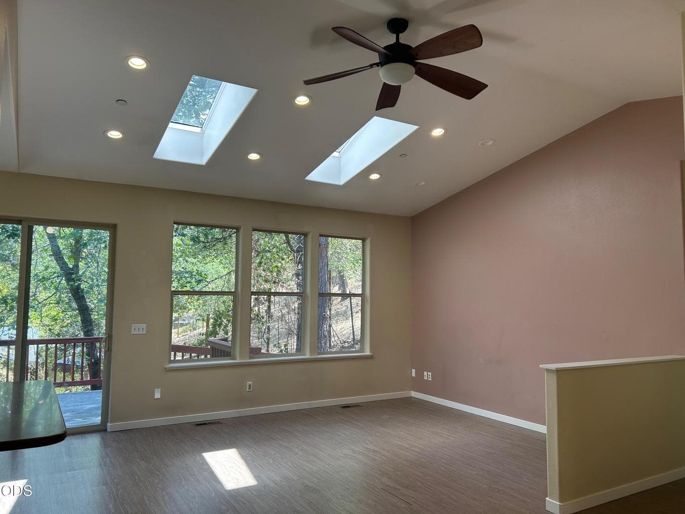 Photo of 279 Alta Avenue 4 of 16