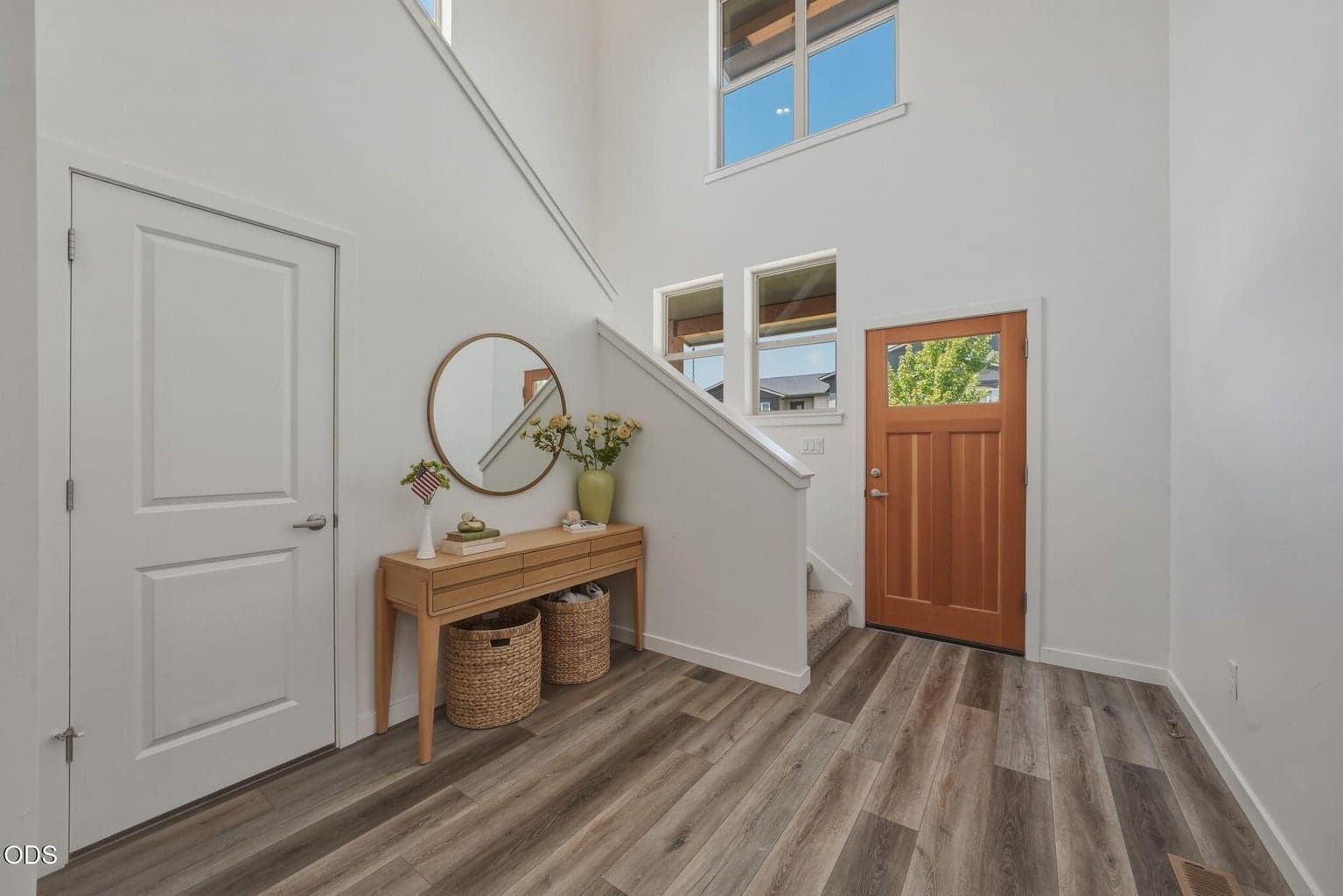 Photo of 3622 Badger Avenue 5 of 40