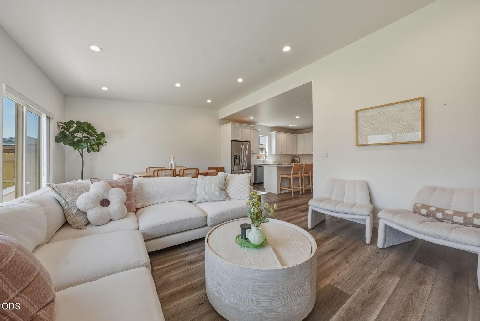 Photo of 3622 SW Badger Avenue 12 of 40