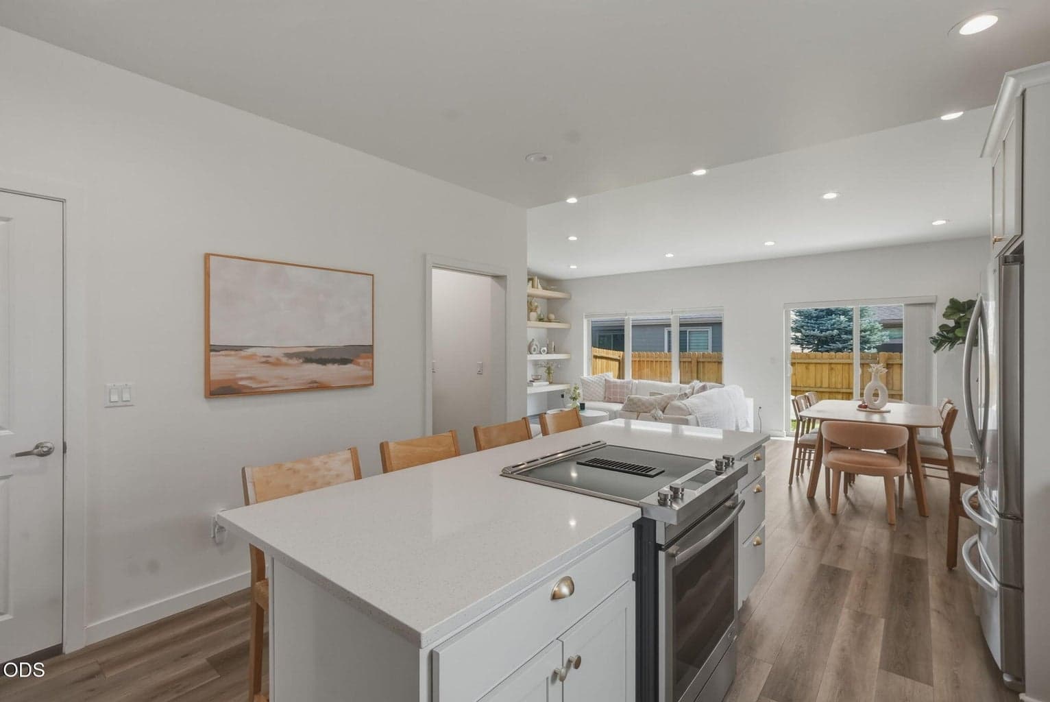Photo of 3622 SW Badger Avenue 17 of 40