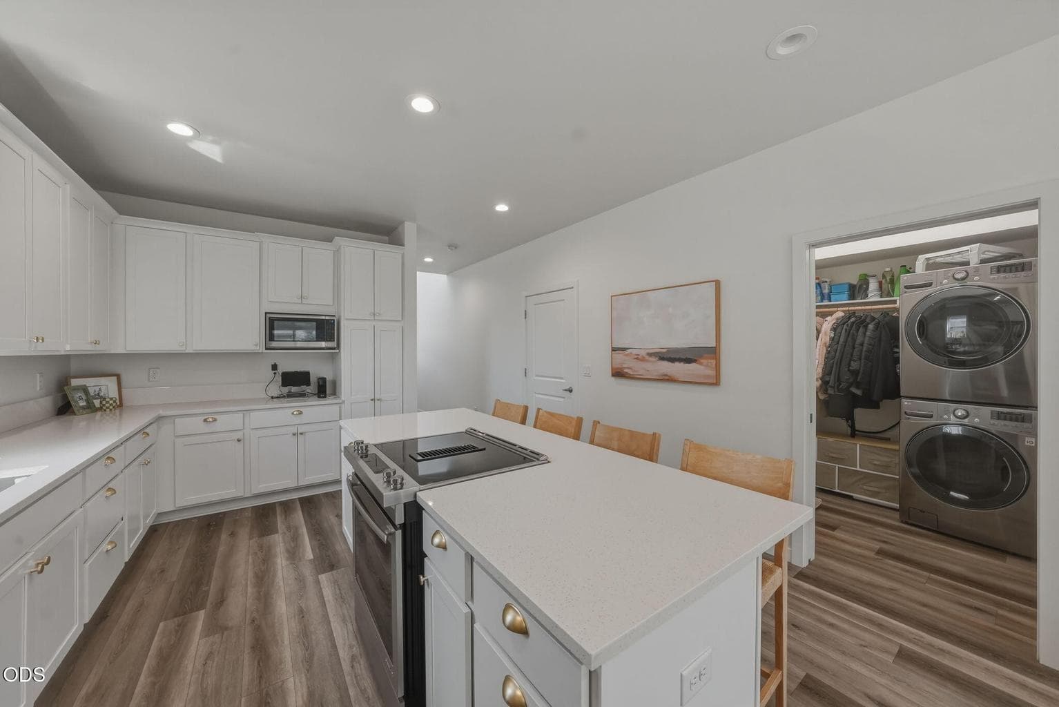 Photo of 3622 SW Badger Avenue 18 of 40