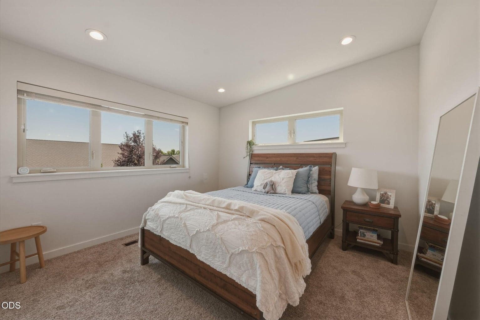 Photo of 3622 SW Badger Avenue 20 of 40