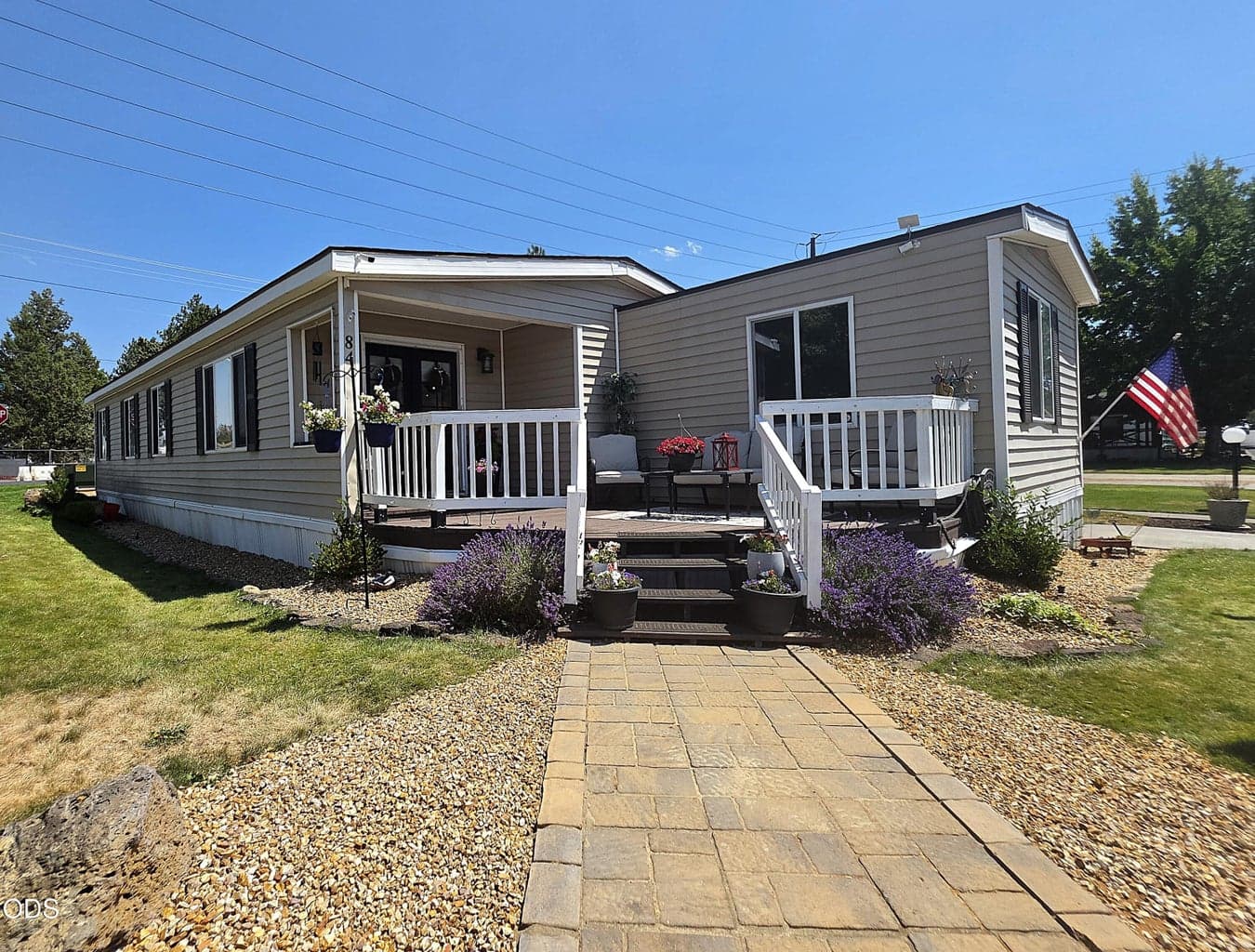 Come check out this terrific home!