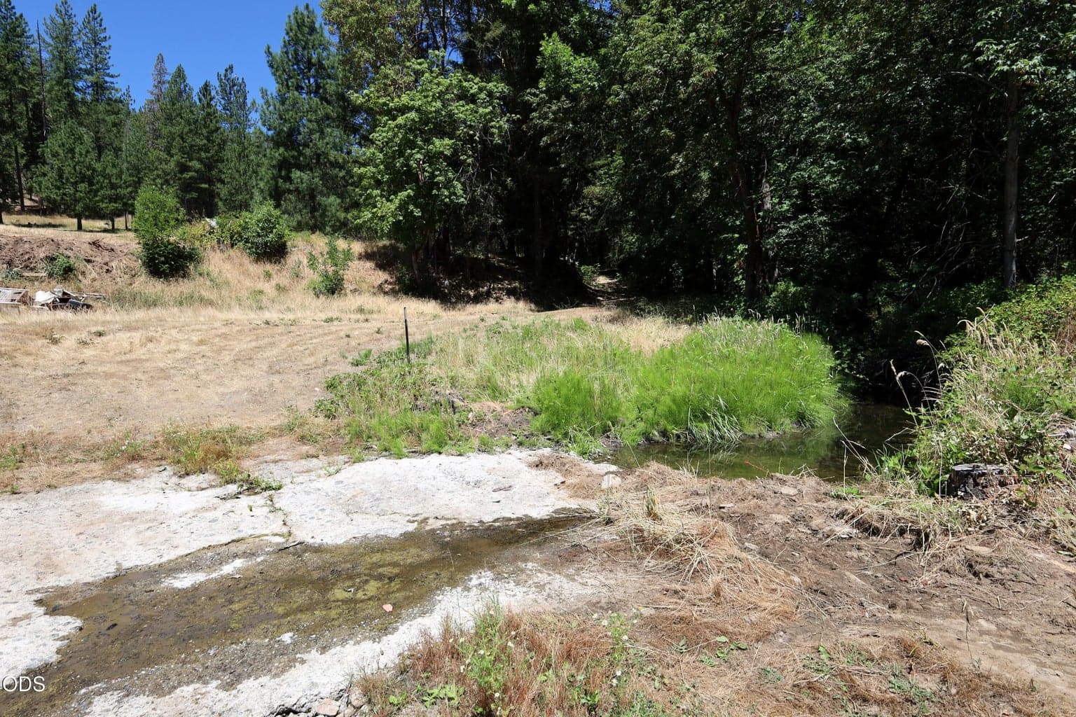 Photo of 2725 Sykes Creek Road 4 of 24