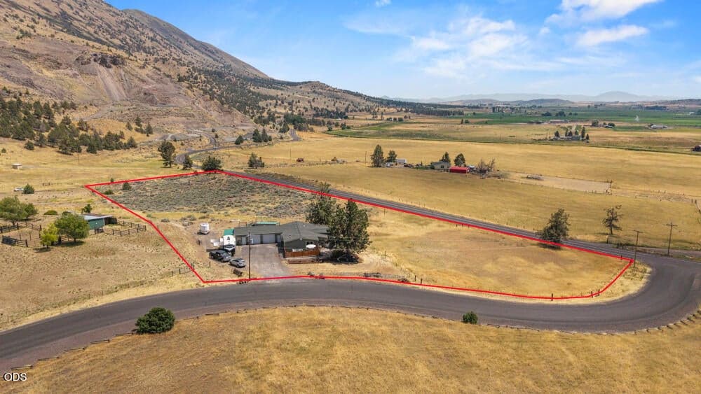 Photo of 11453 Hill Road 4 of 75