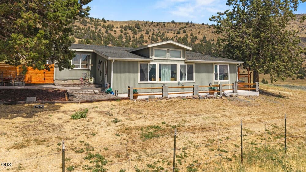 Photo of 11453 Hill Road 2 of 75