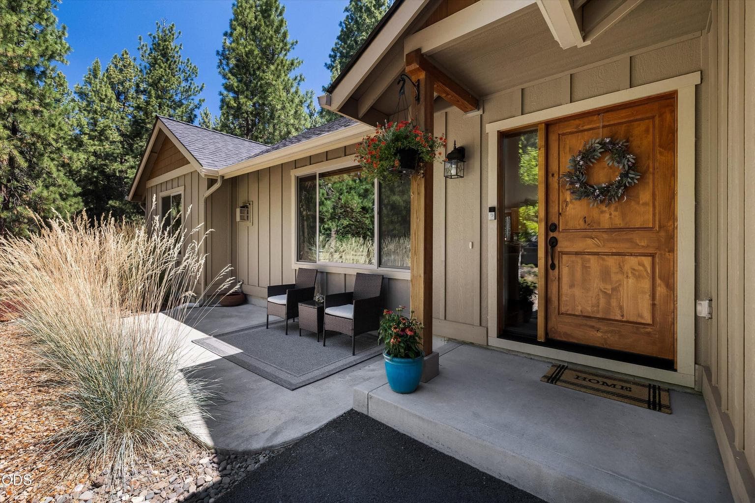Photo of 60134 Turquoise Road 3 of 50