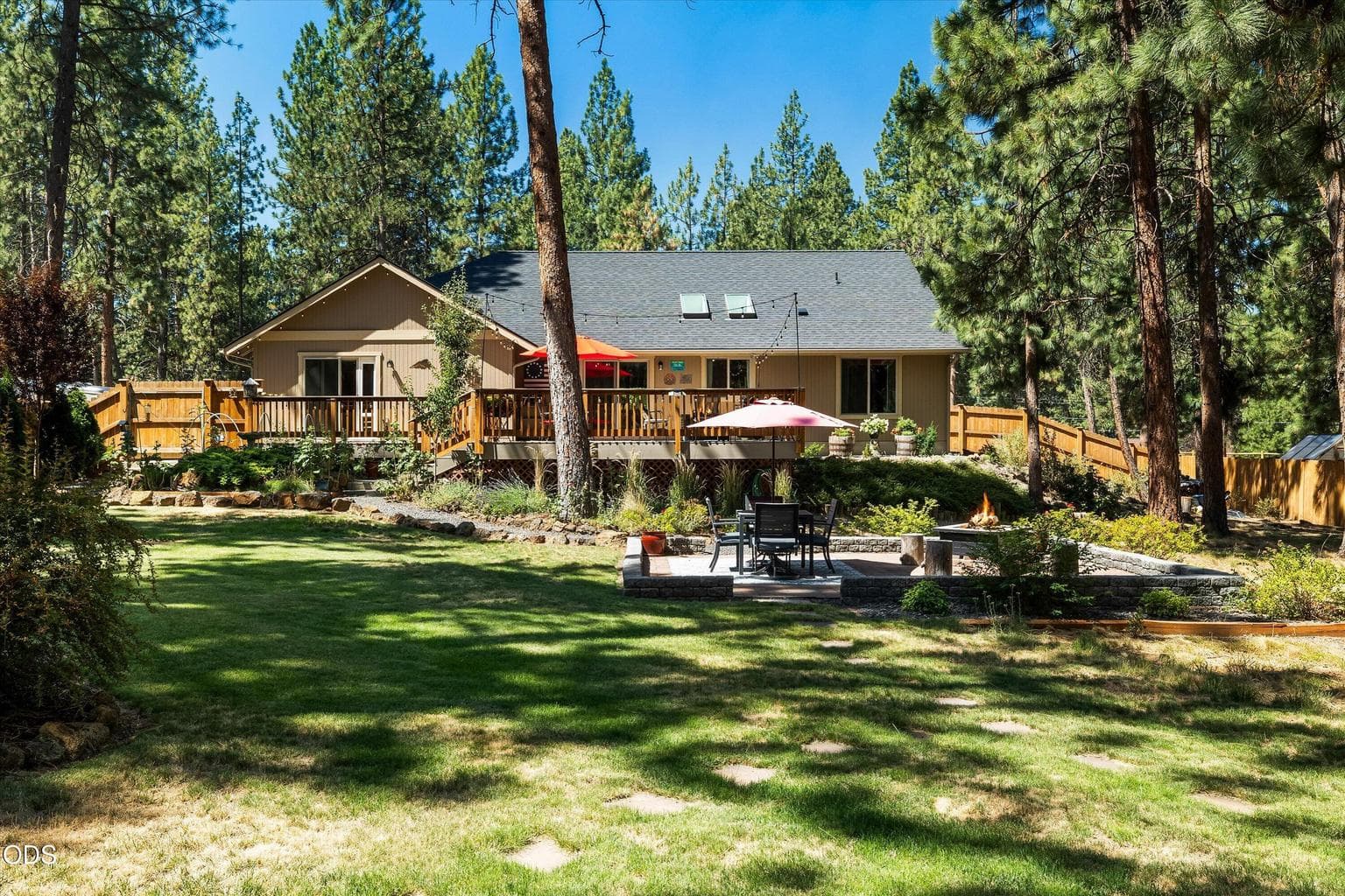 Photo of 60134 Turquoise Road 40 of 50
