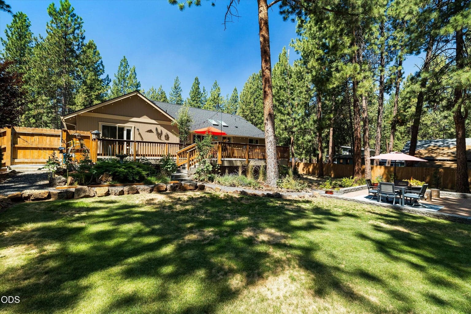 Photo of 60134 Turquoise Road 43 of 50