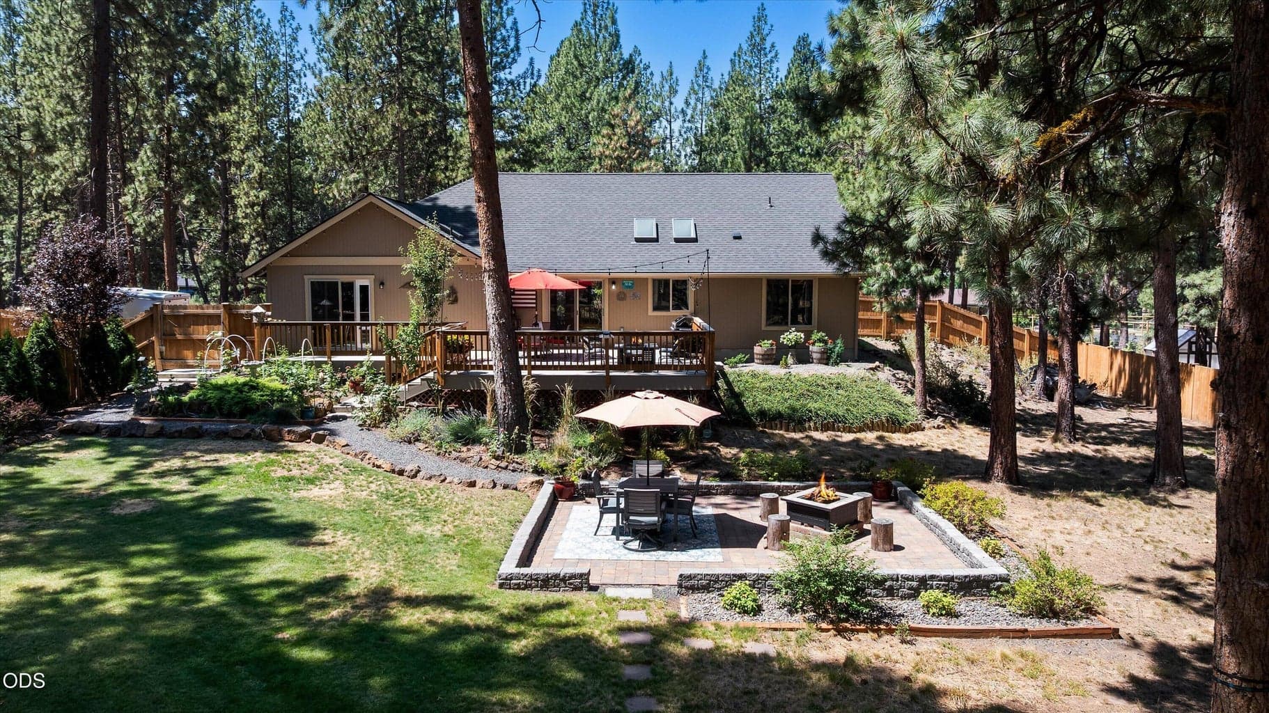 Photo of 60134 Turquoise Road 45 of 50