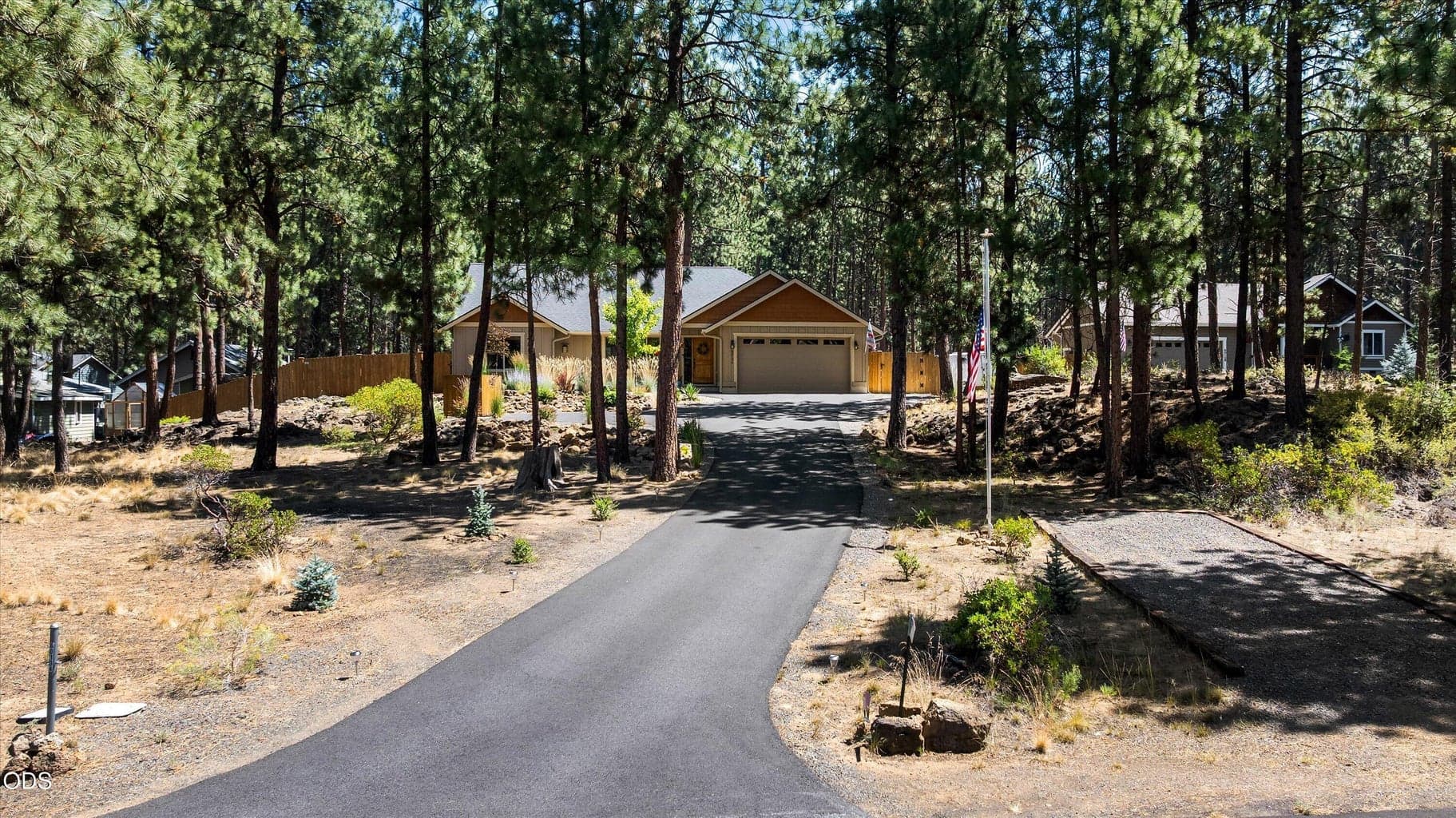 Photo of 60134 Turquoise Road 49 of 50