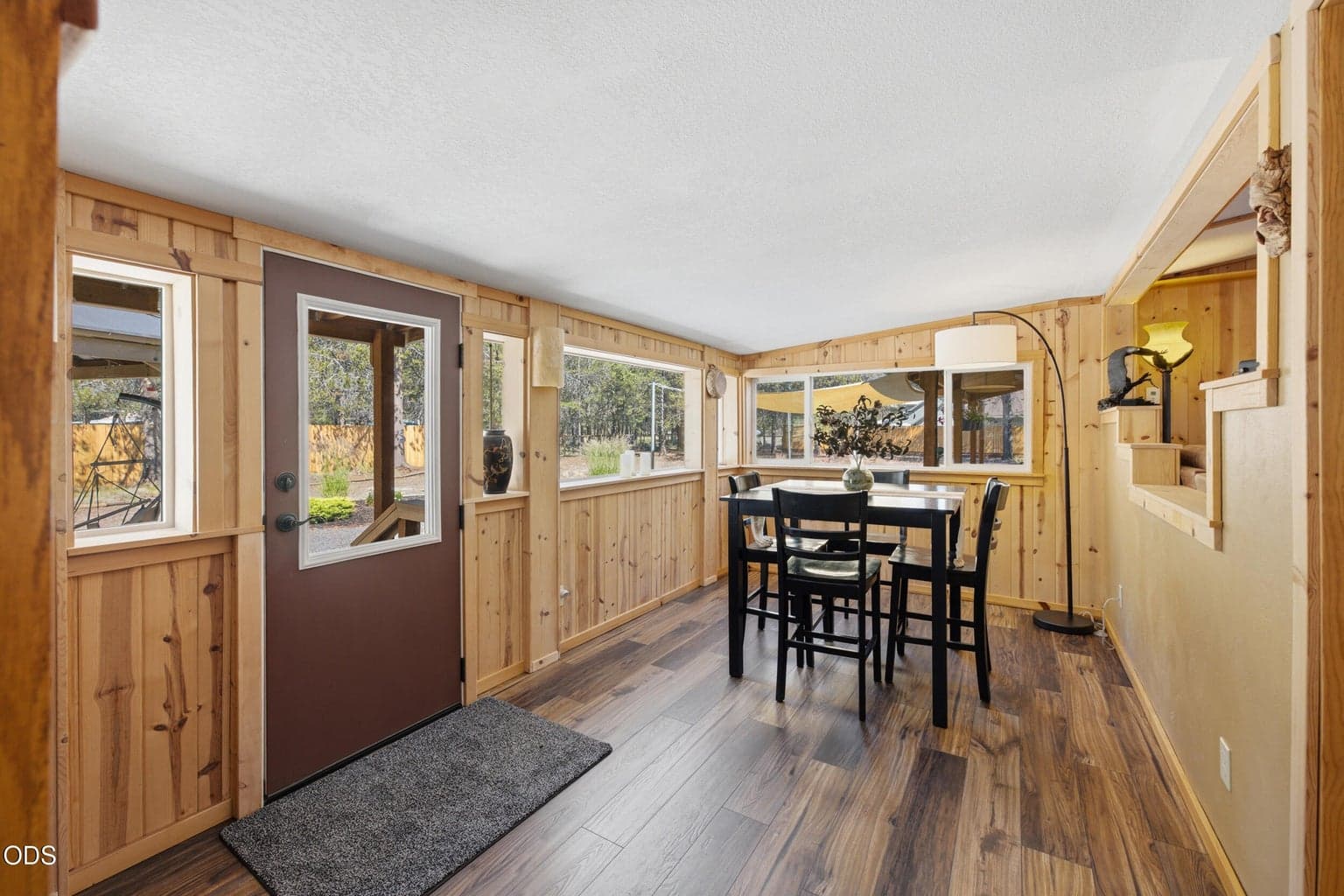Photo of 16288 Dyke Road 11 of 54
