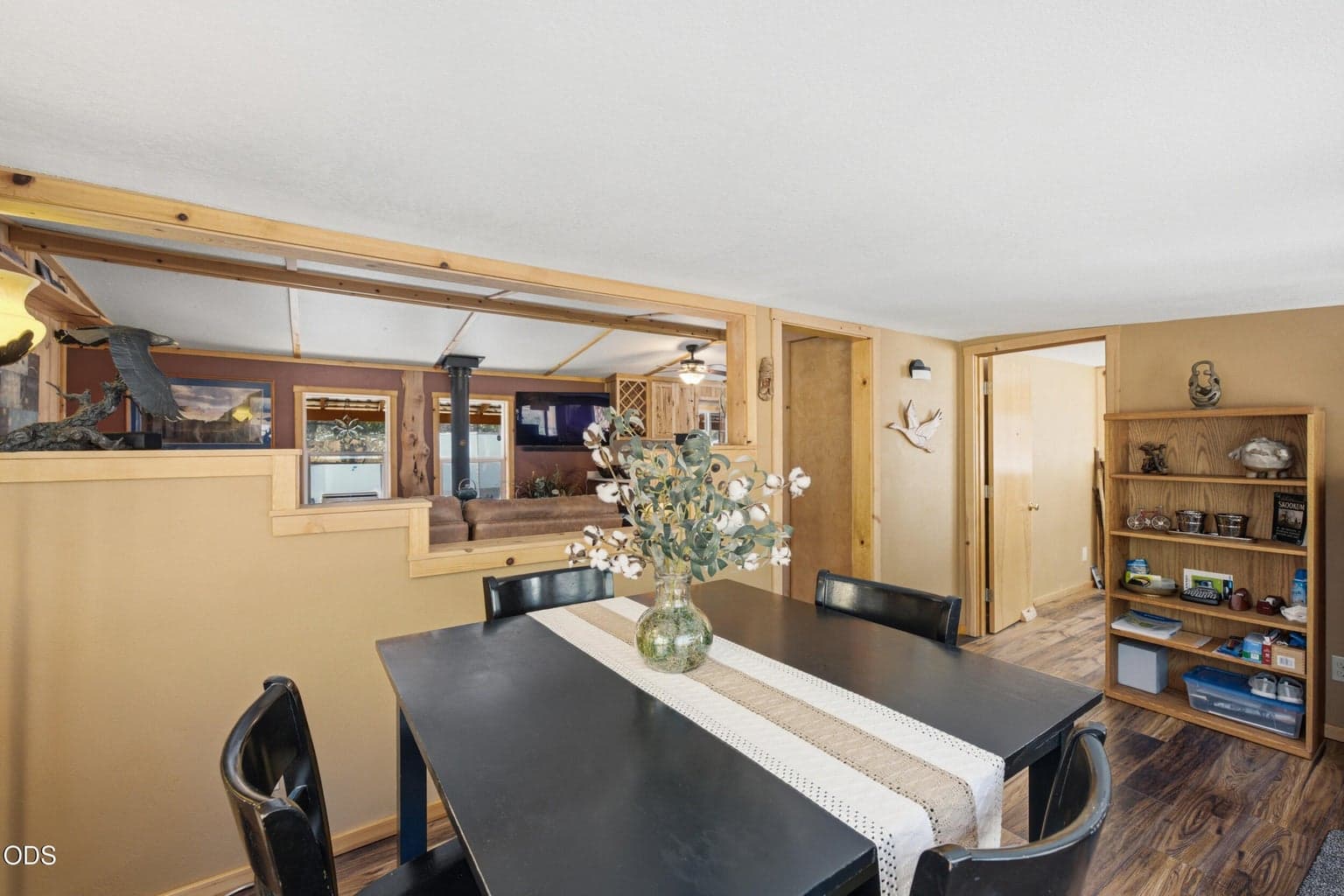 Photo of 16288 Dyke Road 13 of 54