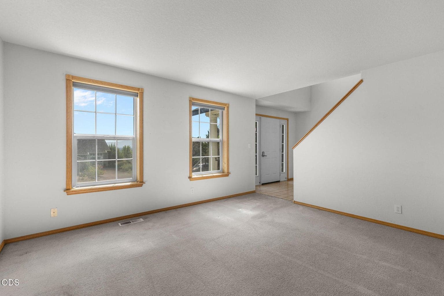 Photo of 3672 SW Volcano Avenue 12 of 38