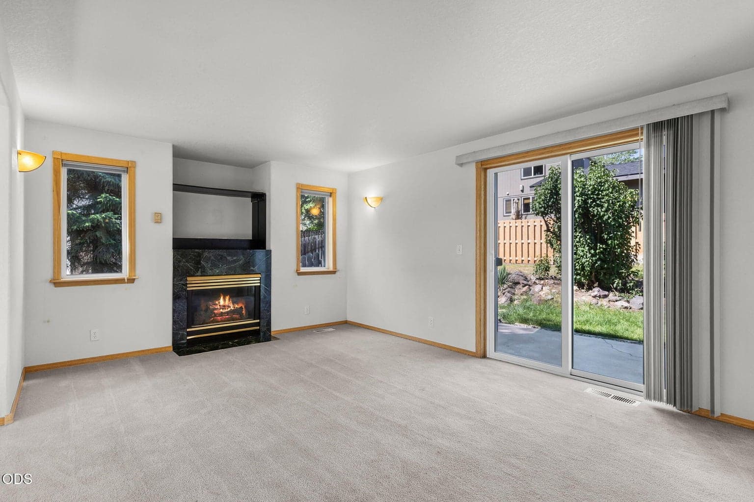 Photo of 3672 SW Volcano Avenue 19 of 38