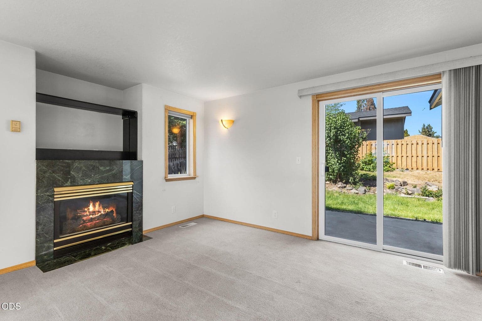 Photo of 3672 SW Volcano Avenue 20 of 38