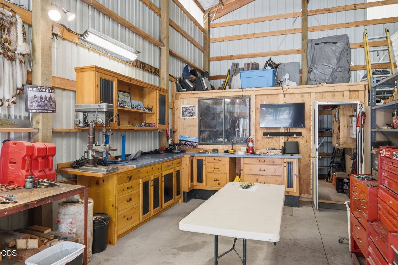 Photo of 16288 Dyke Road 30 of 54