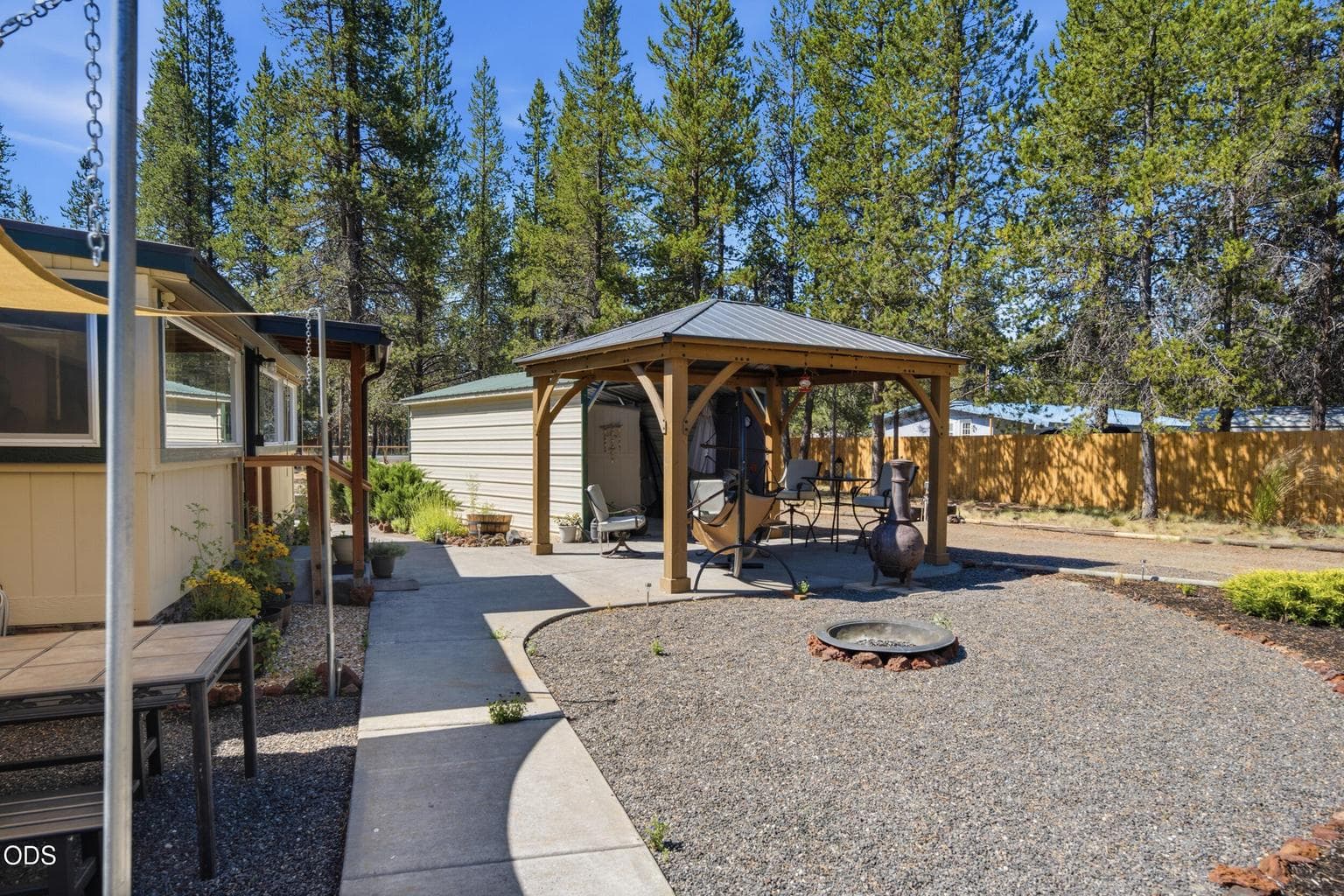 Photo of 16288 Dyke Road 35 of 54