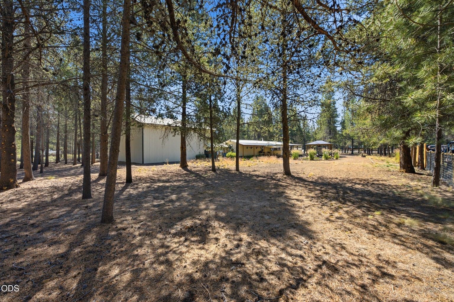 Photo of 16288 Dyke Road 53 of 54