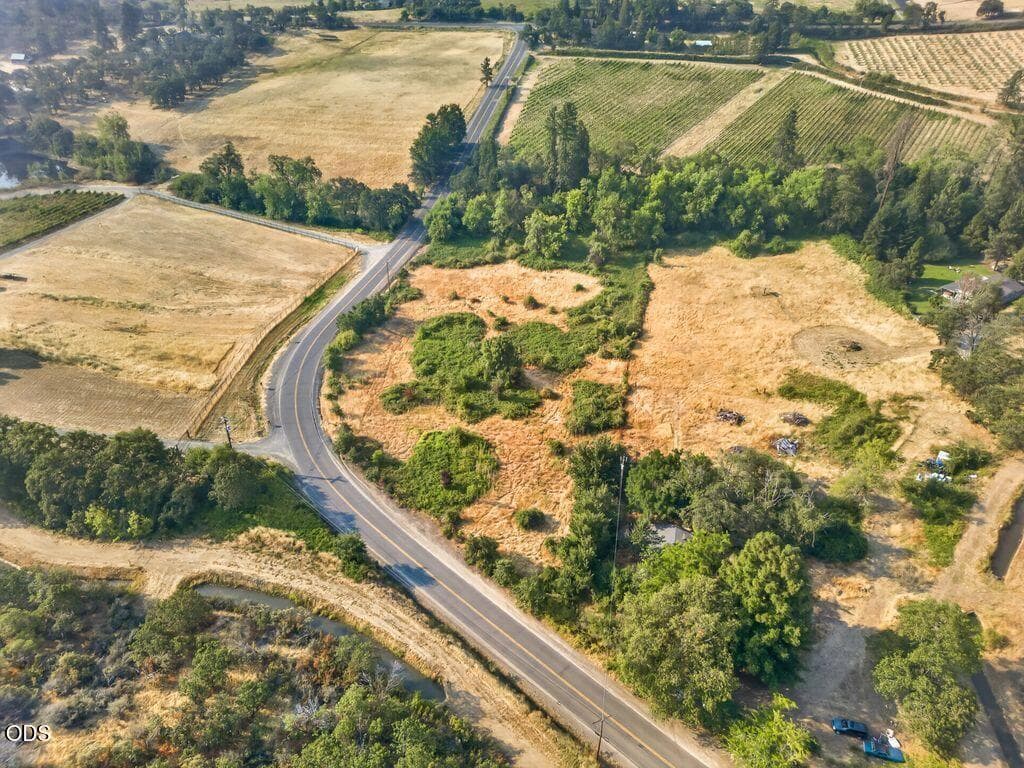 Photo of 3545 Pioneer Road 4 of 10