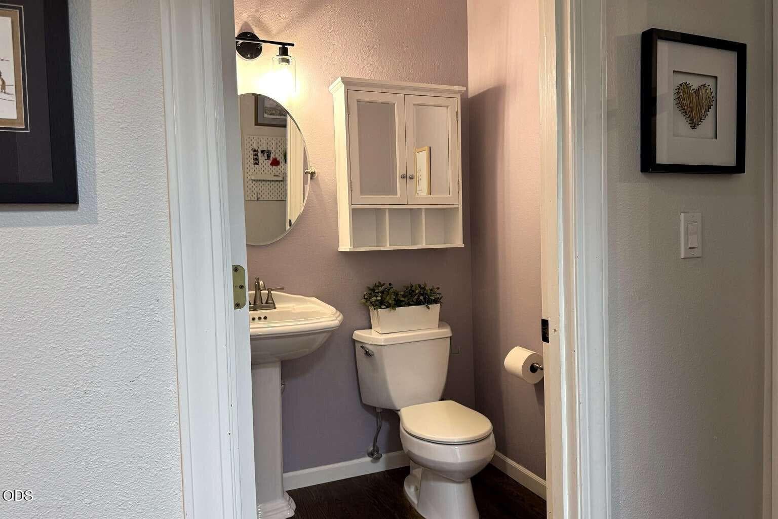 Photo of 1044 SE Baywood Court 11 of 29