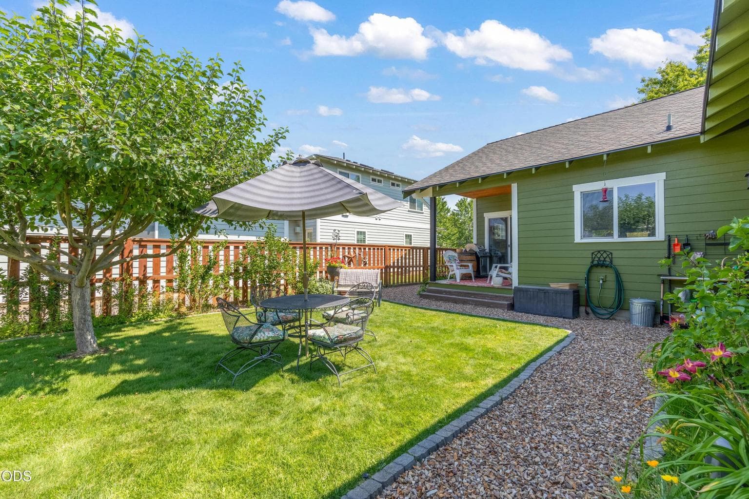 Photo of 1731 NW Jackpine Avenue 22 of 23