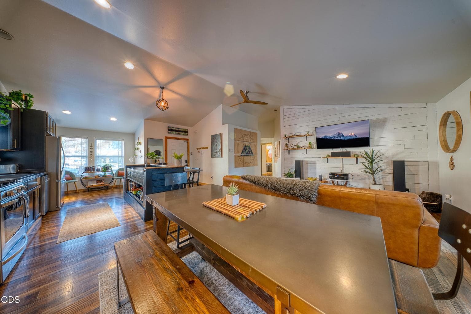 Photo of 2681 Moonlight Drive 2 of 35