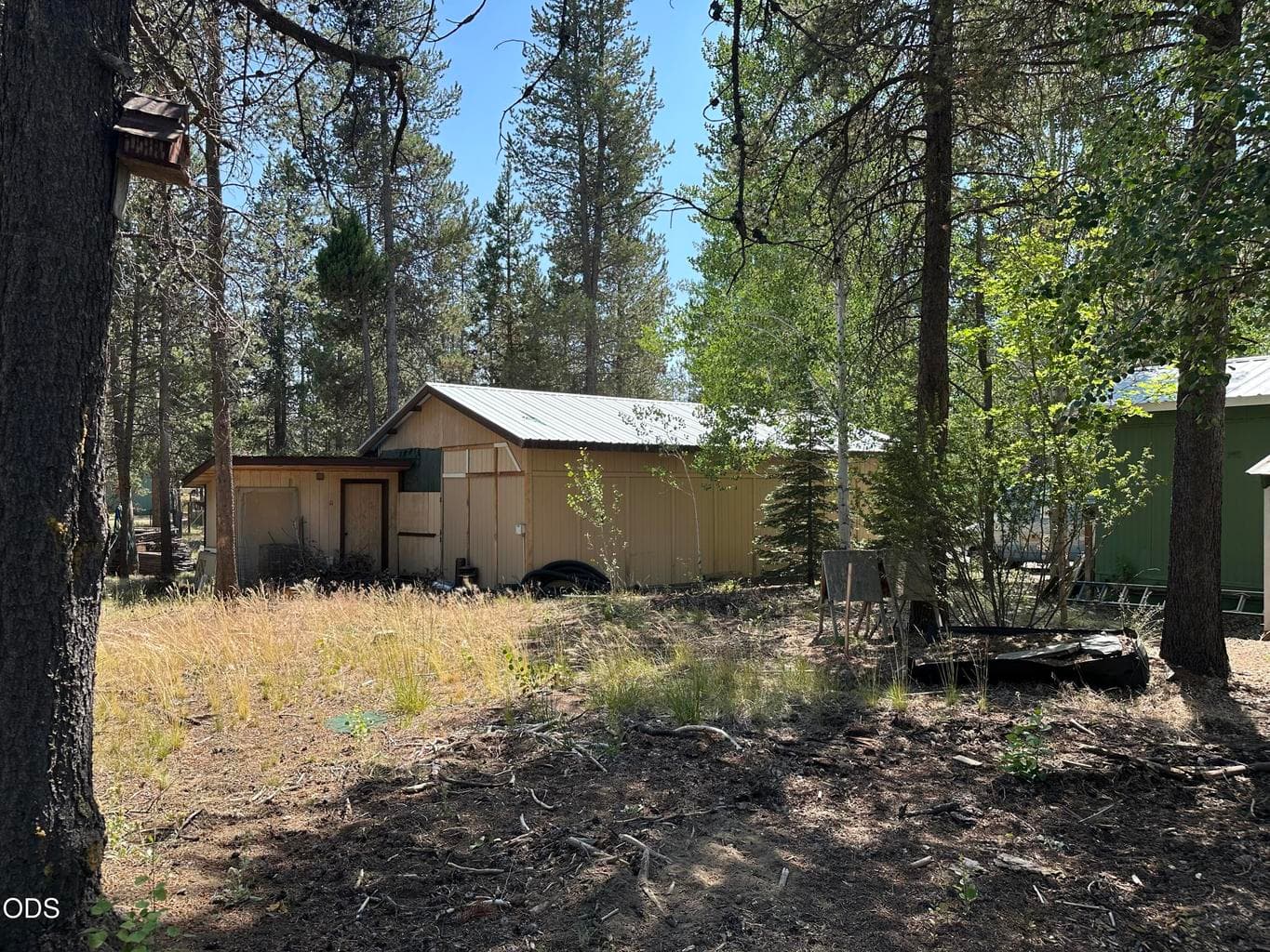 Photo of 52684 Antler Lane 13 of 27