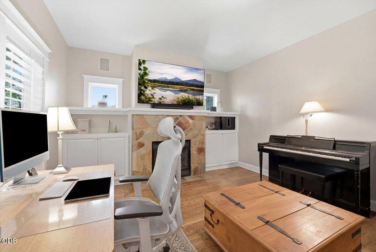 Photo of 3042 NW Craftsman Drive 36 of 70
