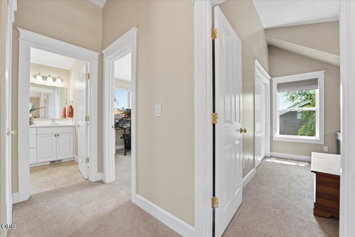 Photo of 3042 NW Craftsman Drive 39 of 70