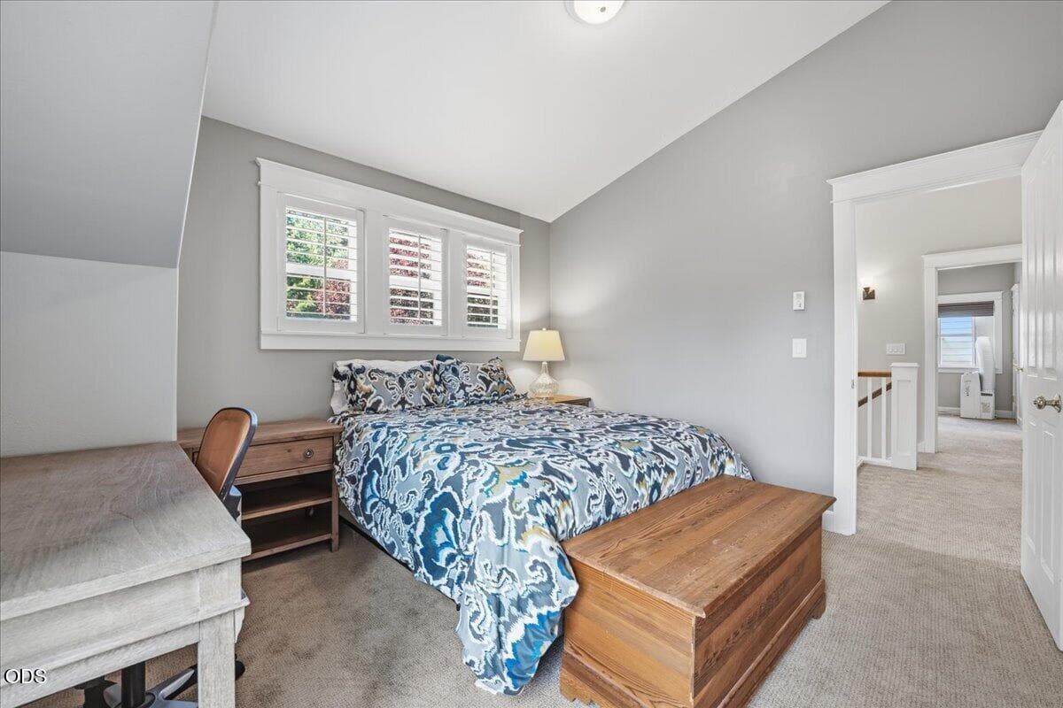 Photo of 3042 NW Craftsman Drive 41 of 70