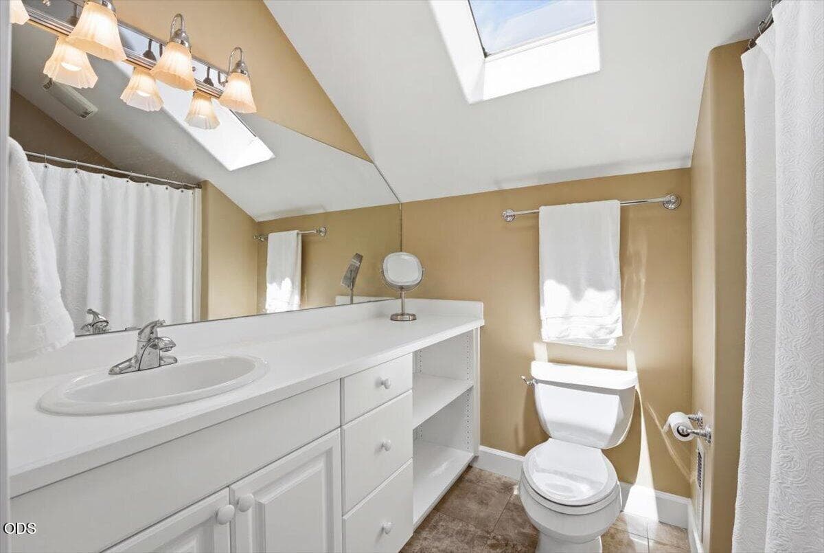 Photo of 3042 NW Craftsman Drive 47 of 70