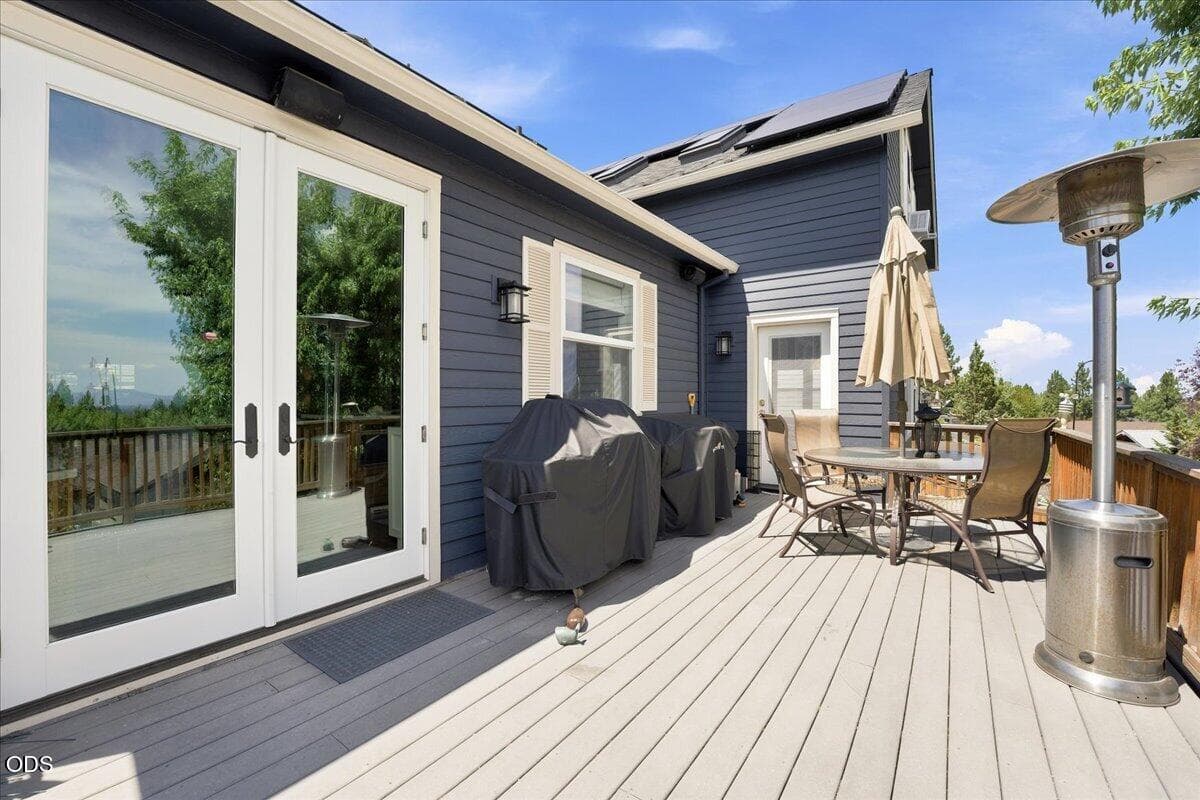 Photo of 3042 NW Craftsman Drive 55 of 70
