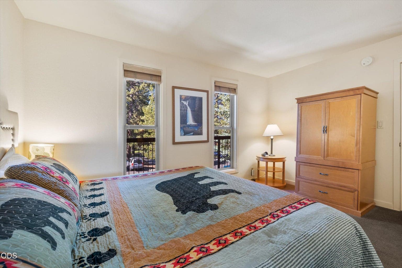 Photo of 18575 SW Century Drive 12 of 20