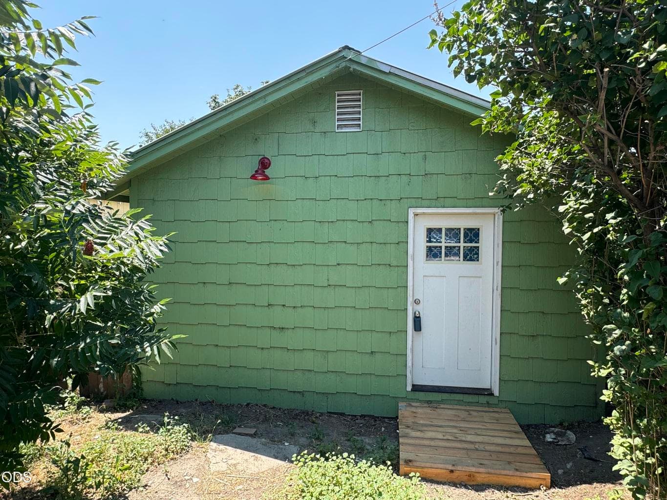 Photo of 1762 Main Street 1 of 19