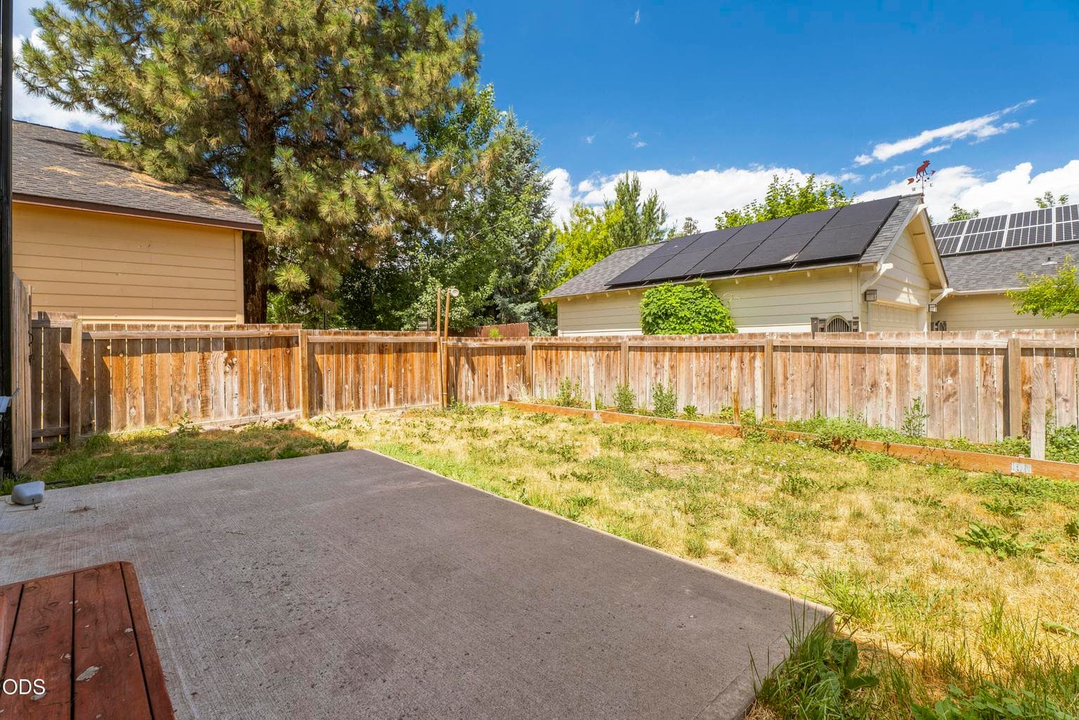 Photo of 720 Cascade Avenue 4 of 30
